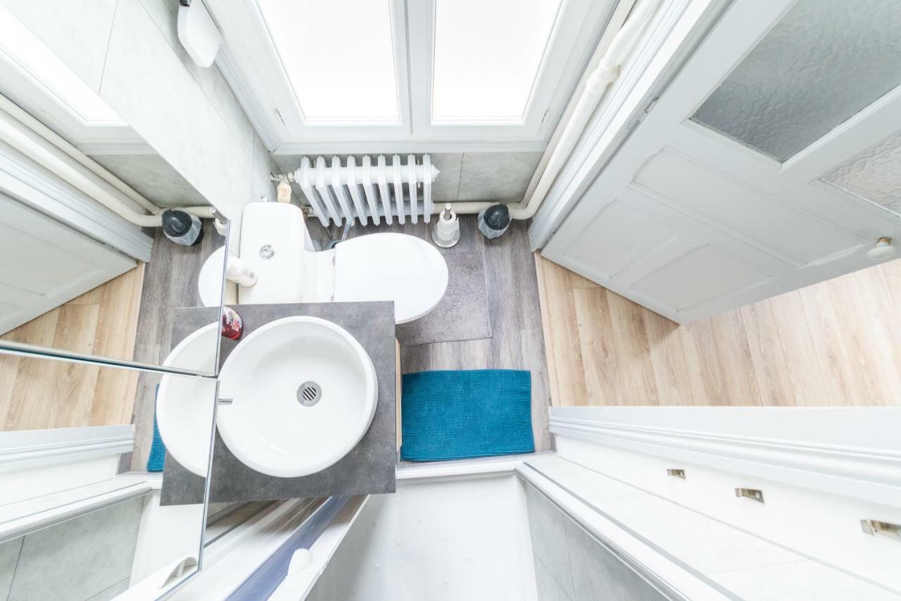 La Douce Angevine Apartment Angers Bagian luar foto